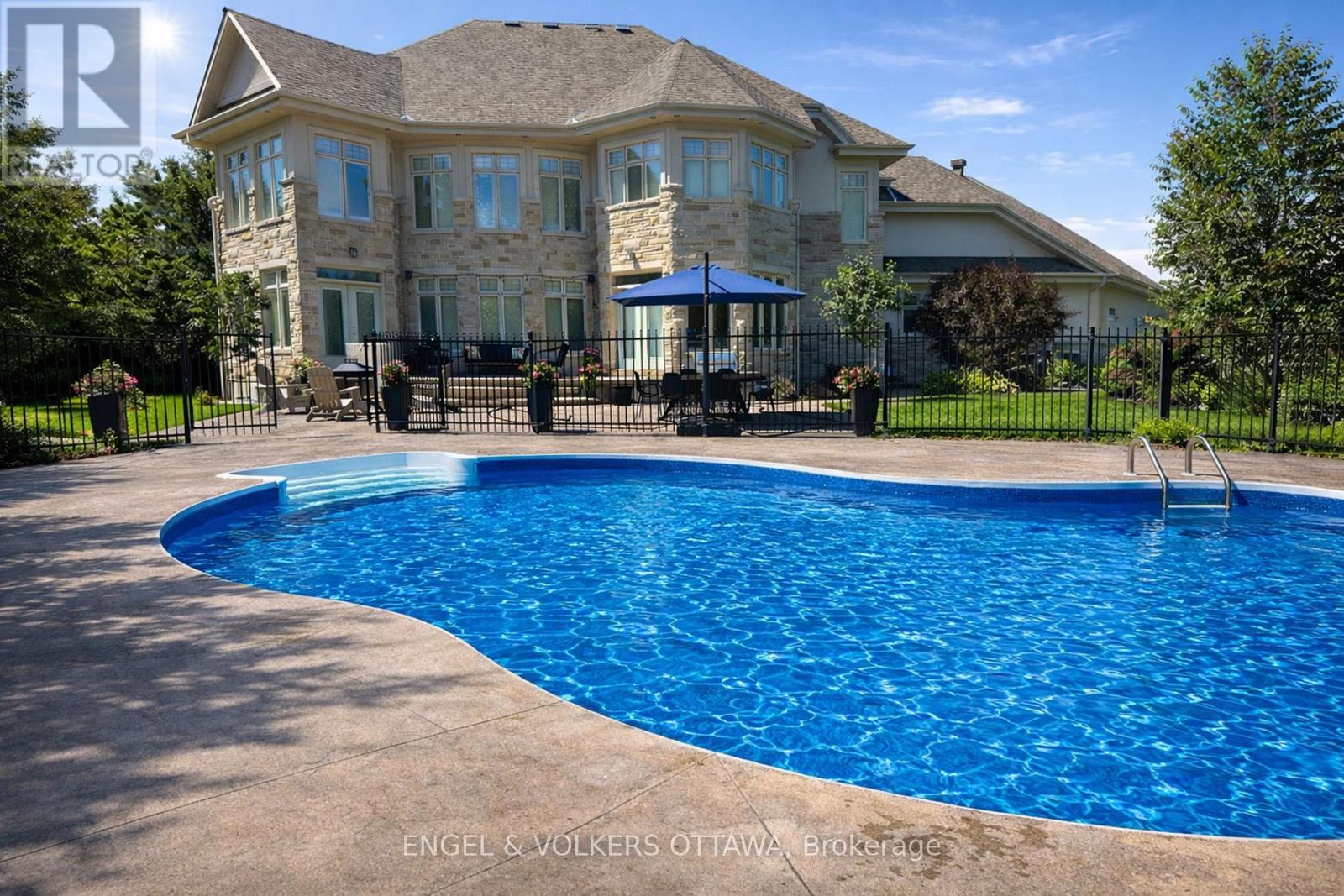 5796 Longhearth Way, Ottawa, Ontario  K4M 1M1 - Photo 49 - X12987180