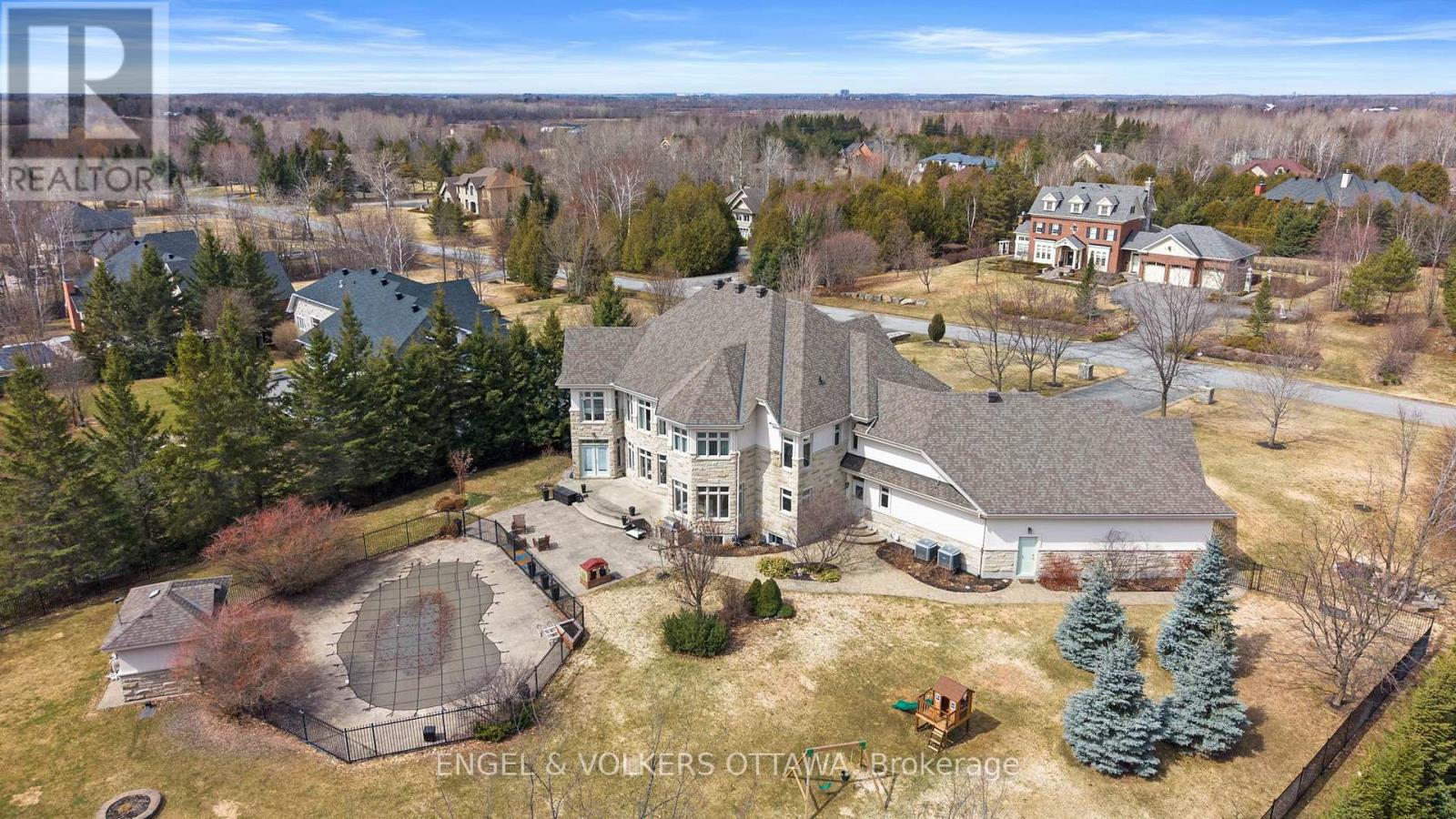 5796 Longhearth Way, Ottawa, Ontario  K4M 1M1 - Photo 48 - X12987180