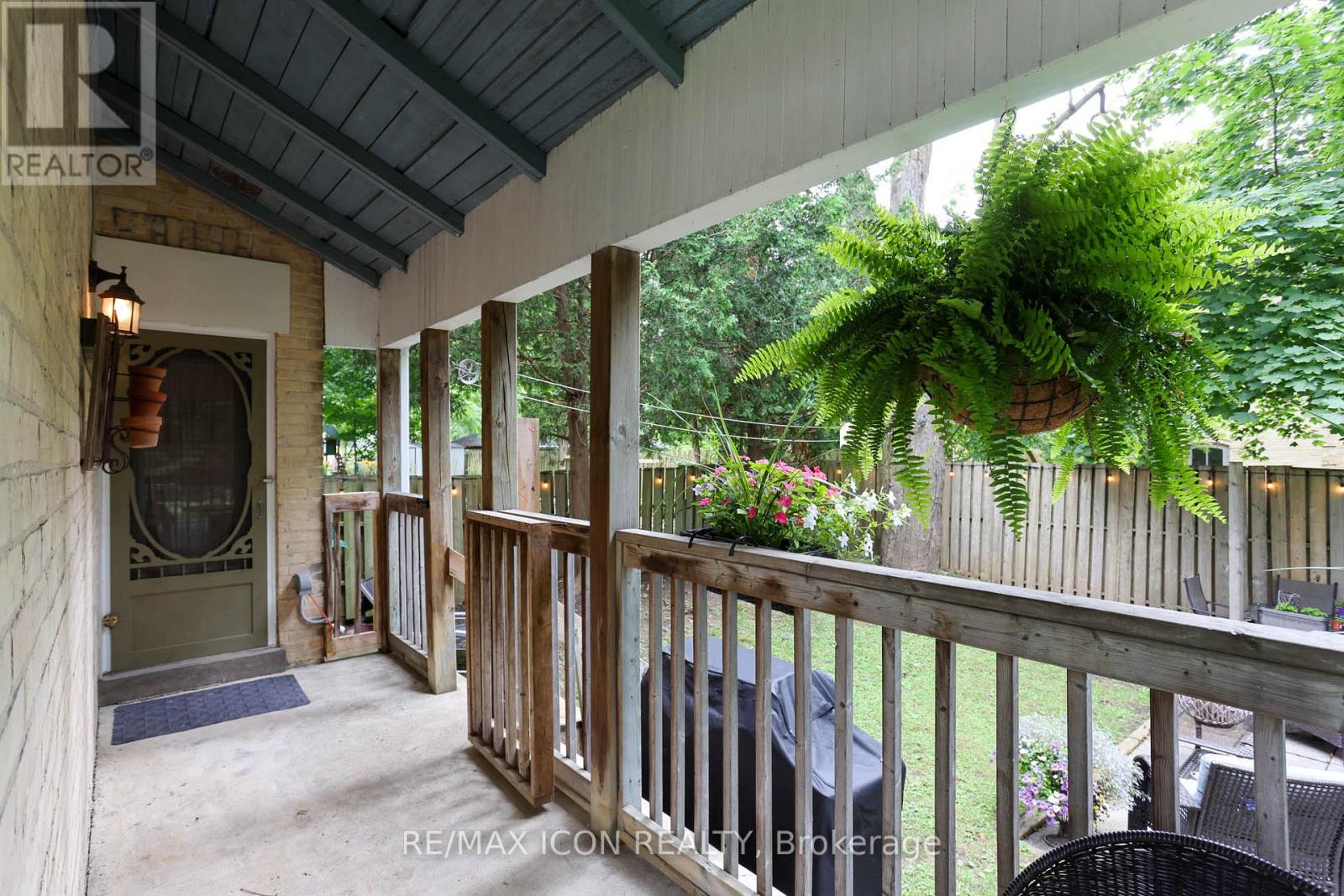 280 Fergus Street N, Wellington North, Ontario  N0G 2L2 - Photo 27 - X12987276