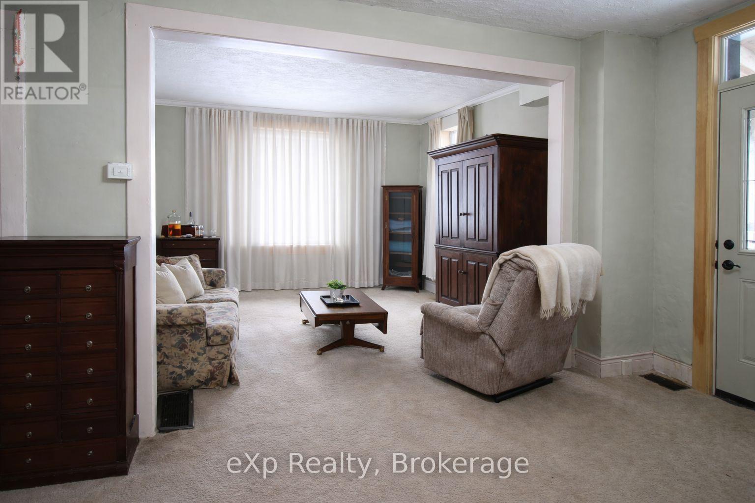 144 Main Street W, Grey Highlands, Ontario  N0C 1H0 - Photo 6 - X12886524