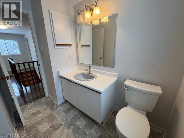 536 Thorndale Drive, Waterloo, Ontario  N2T 2A9 - Photo 2 - 40819873