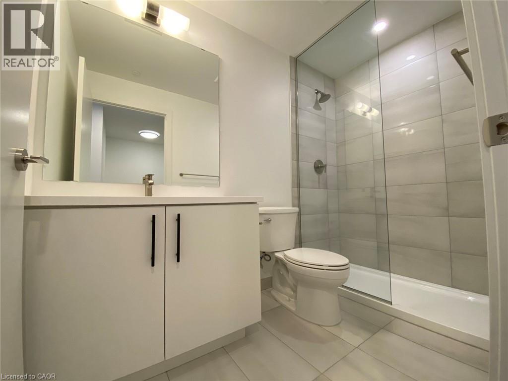 15 Wellington Street S Unit# 1404, Kitchener, Ontario  N2G 0E4 - Photo 2 - 40819834