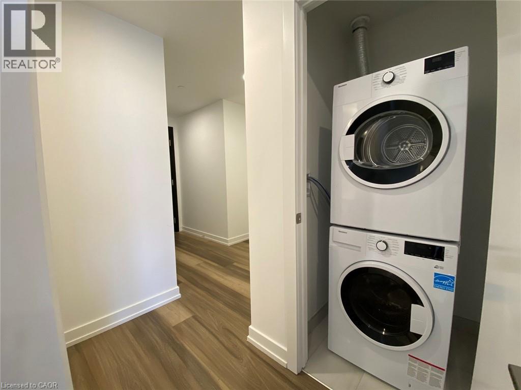 15 Wellington Street S Unit# 1404, Kitchener, Ontario  N2G 0E4 - Photo 3 - 40819834