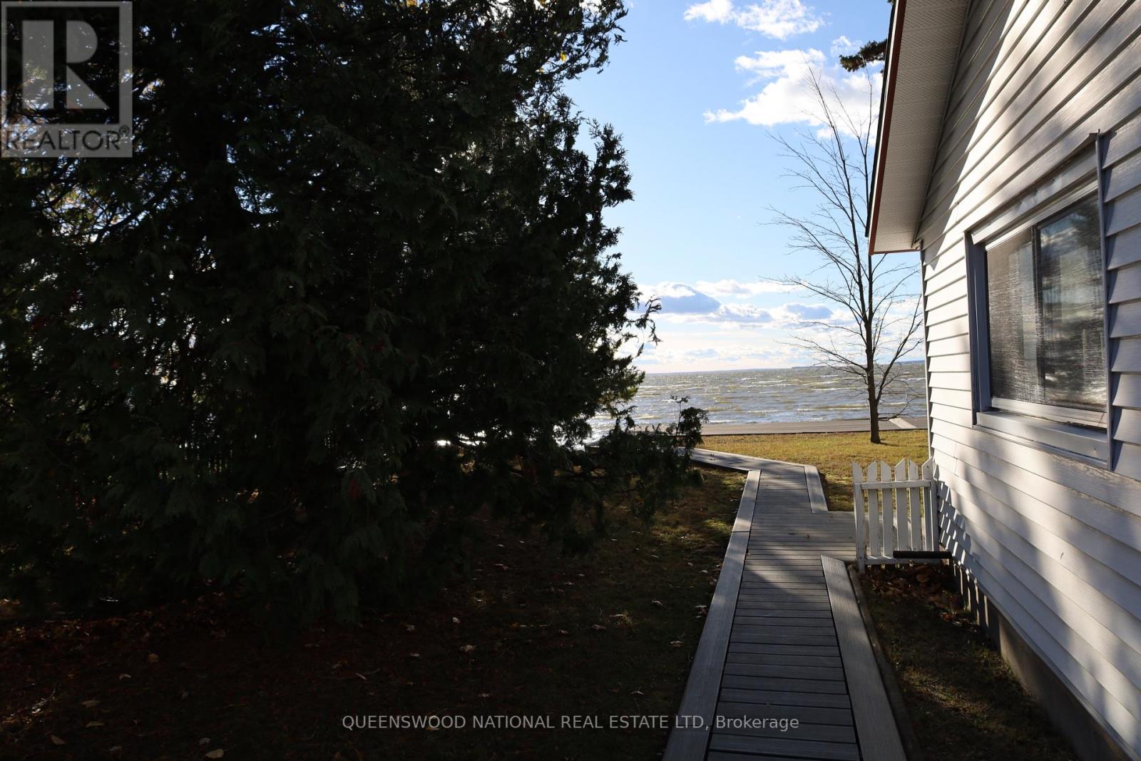 369 Wigston Drive, North Bay, Ontario  P1A 1X2 - Photo 7 - X12524996