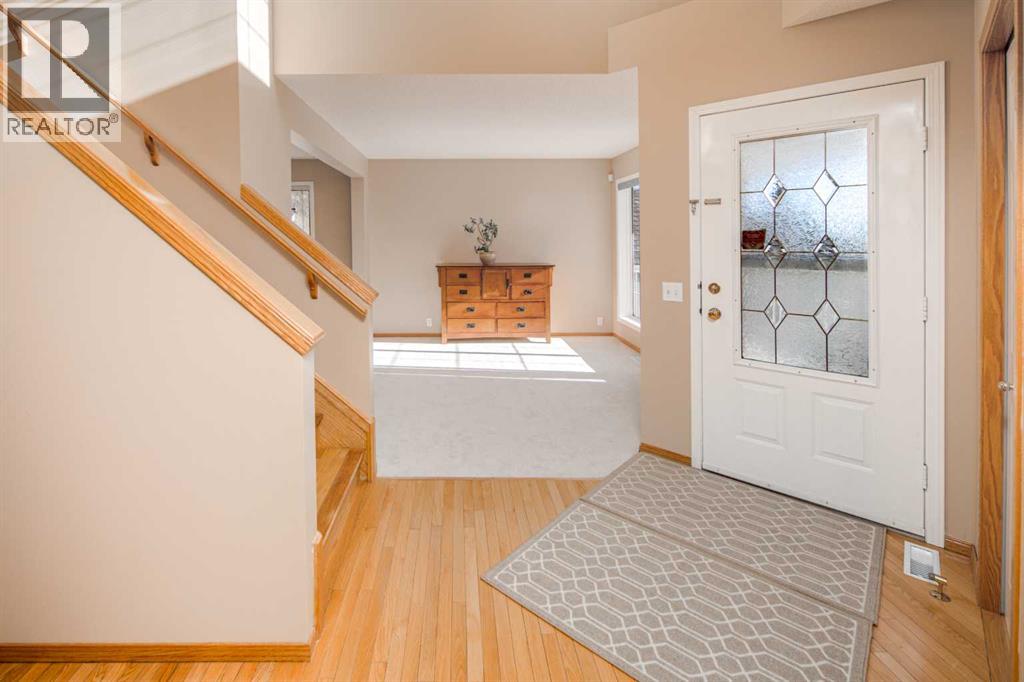 110 Hampstead Rise Nw, Calgary, Alberta  T3A 6B5 - Photo 5 - A2293244