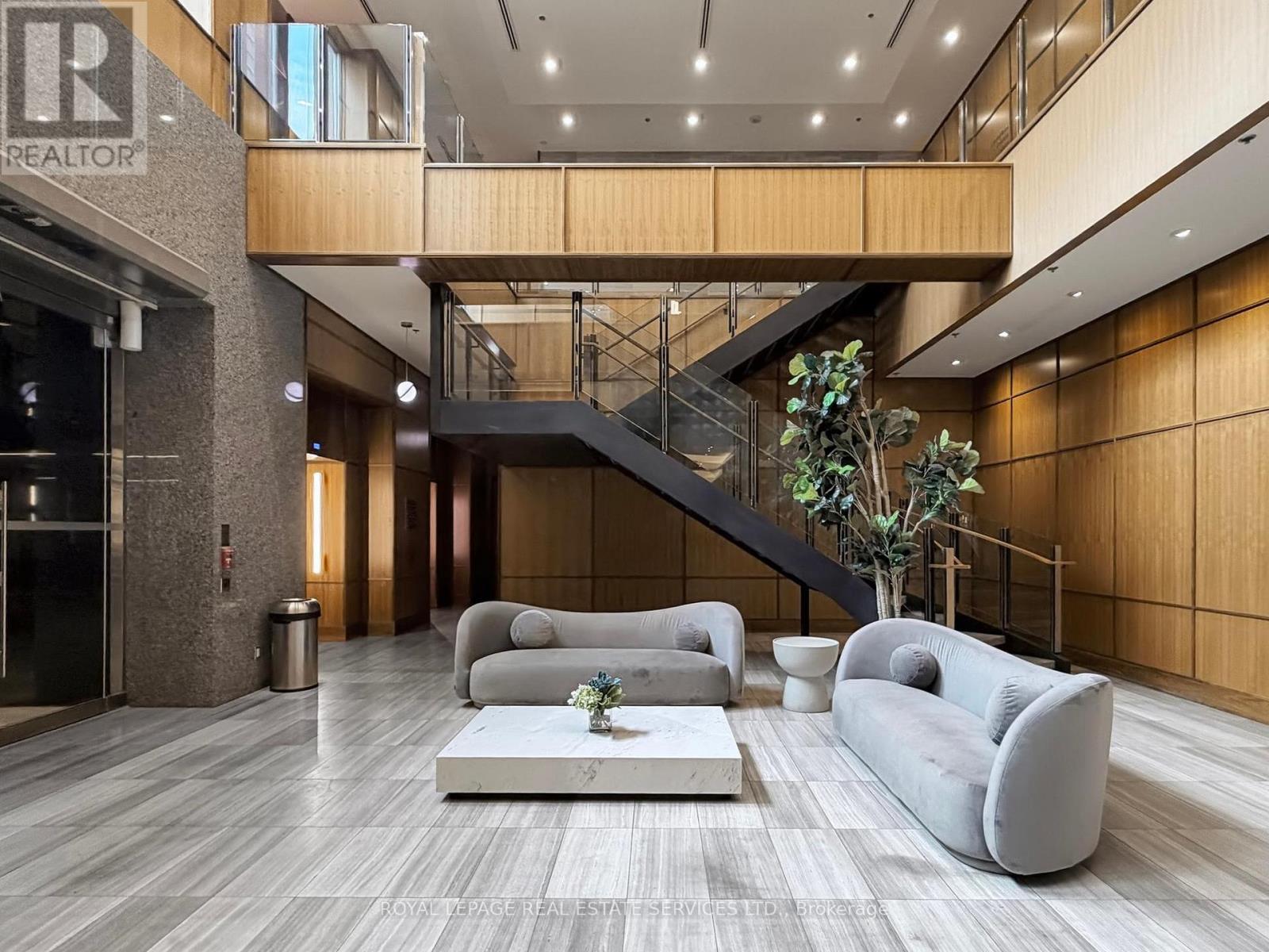 1623 - 111 St. Clair Avenue W, Toronto, Ontario  M5R 3J8 - Photo 4 - C12987542