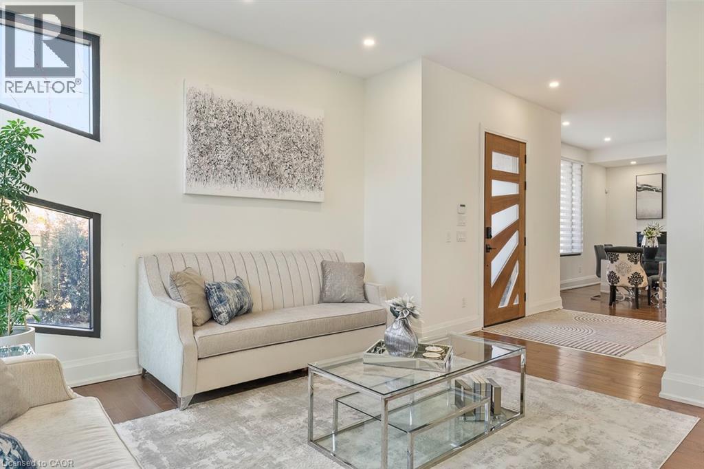 1526 Bridge Road, Oakville, Ontario  L6L 2E3 - Photo 8 - 40815550