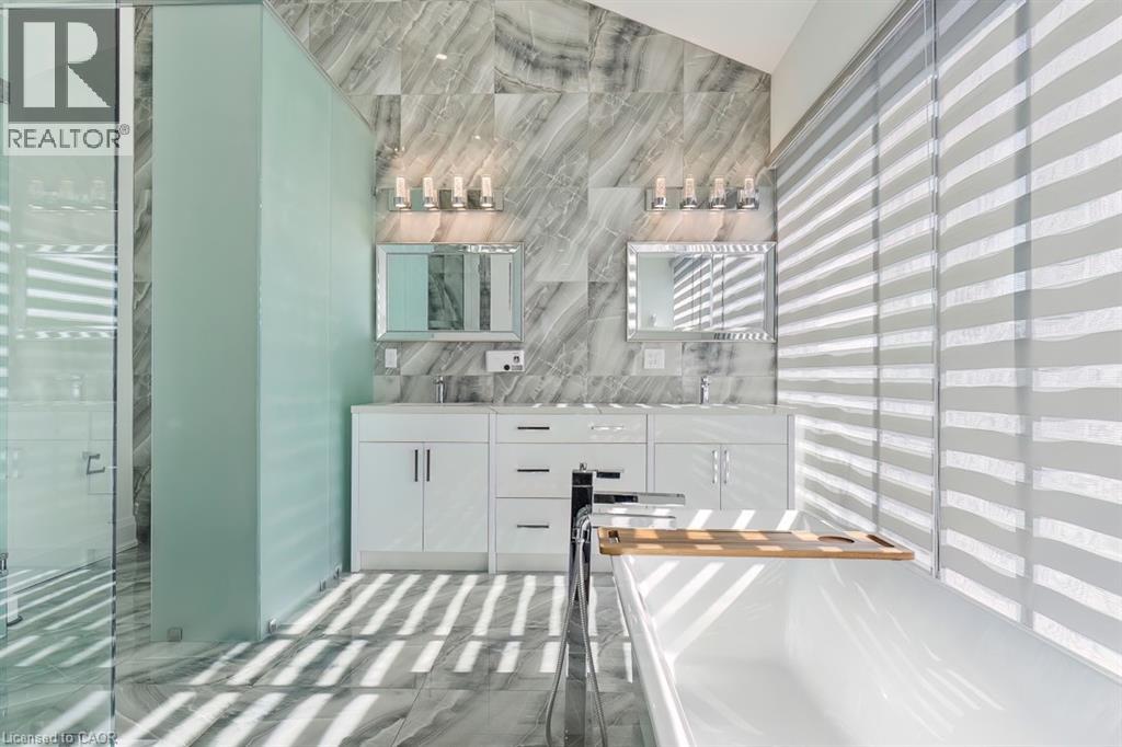 1526 Bridge Road, Oakville, Ontario  L6L 2E3 - Photo 19 - 40815550