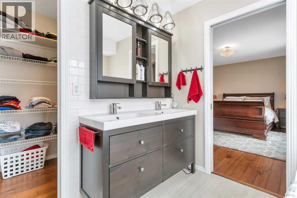 49 Coventry Lane, Lacombe, Alberta  T4L 1T3 - Photo 26 - A2299326