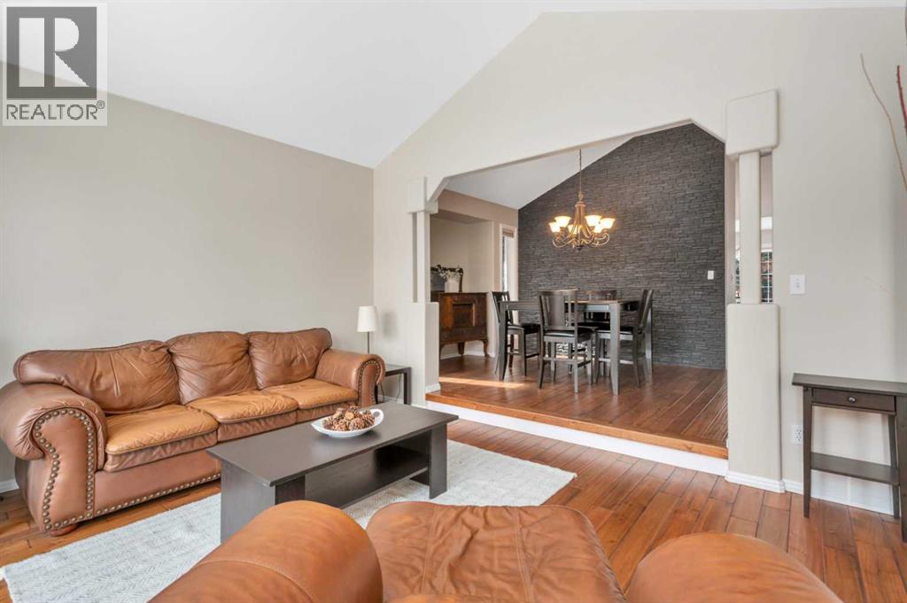 49 Coventry Lane, Lacombe, Alberta  T4L 1T3 - Photo 6 - A2299326