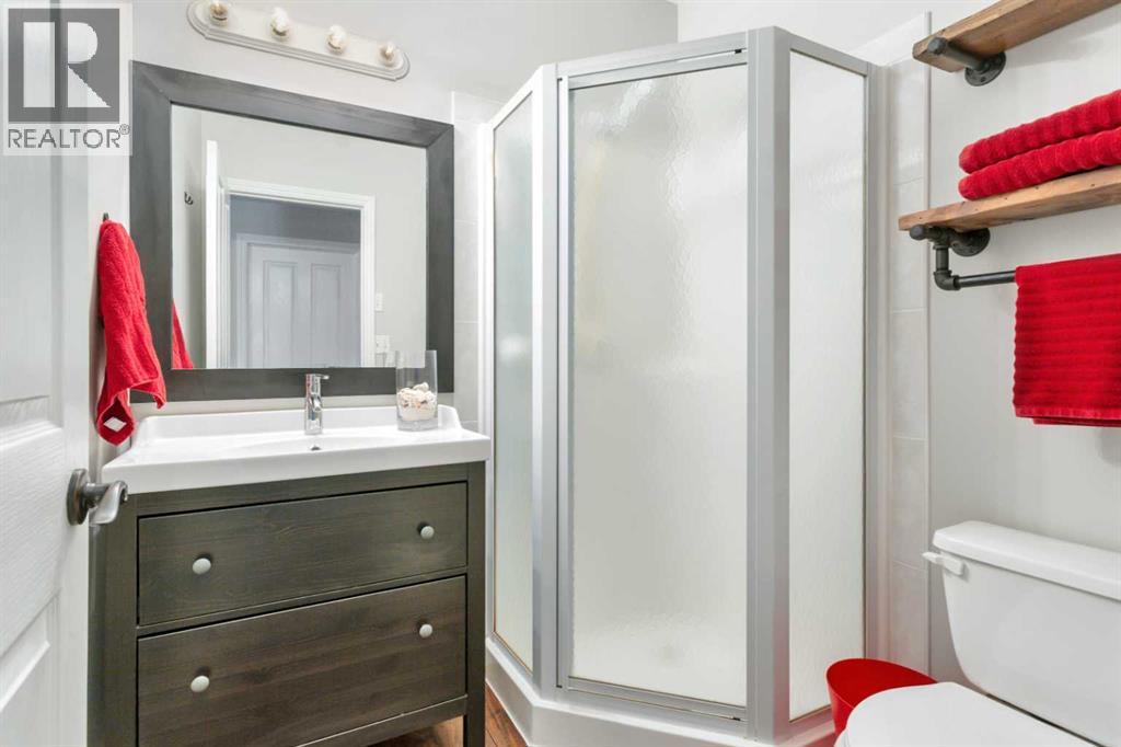 49 Coventry Lane, Lacombe, Alberta  T4L 1T3 - Photo 33 - A2299326