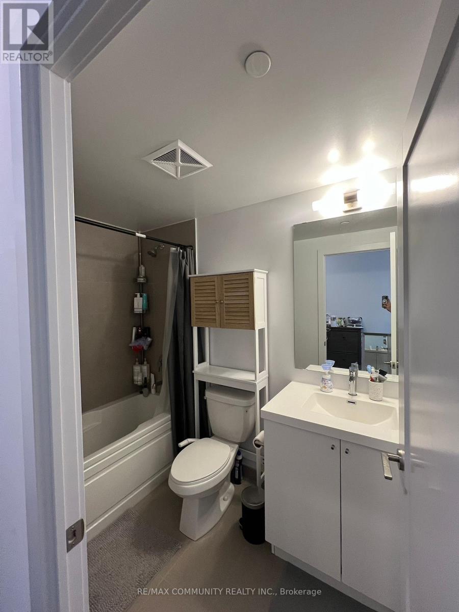 2402 - 2550 Simcoe Street N, Oshawa, Ontario  L1L 0R5 - Photo 6 - E12987590