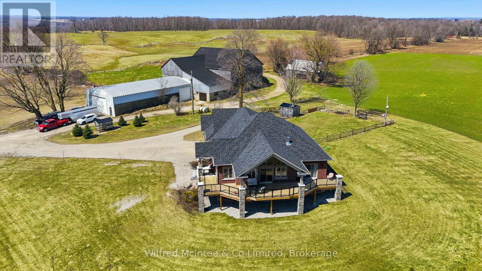 1054 4 Concession E, Brockton, Ontario  N0G 1V0 - Photo 2 - X12987548