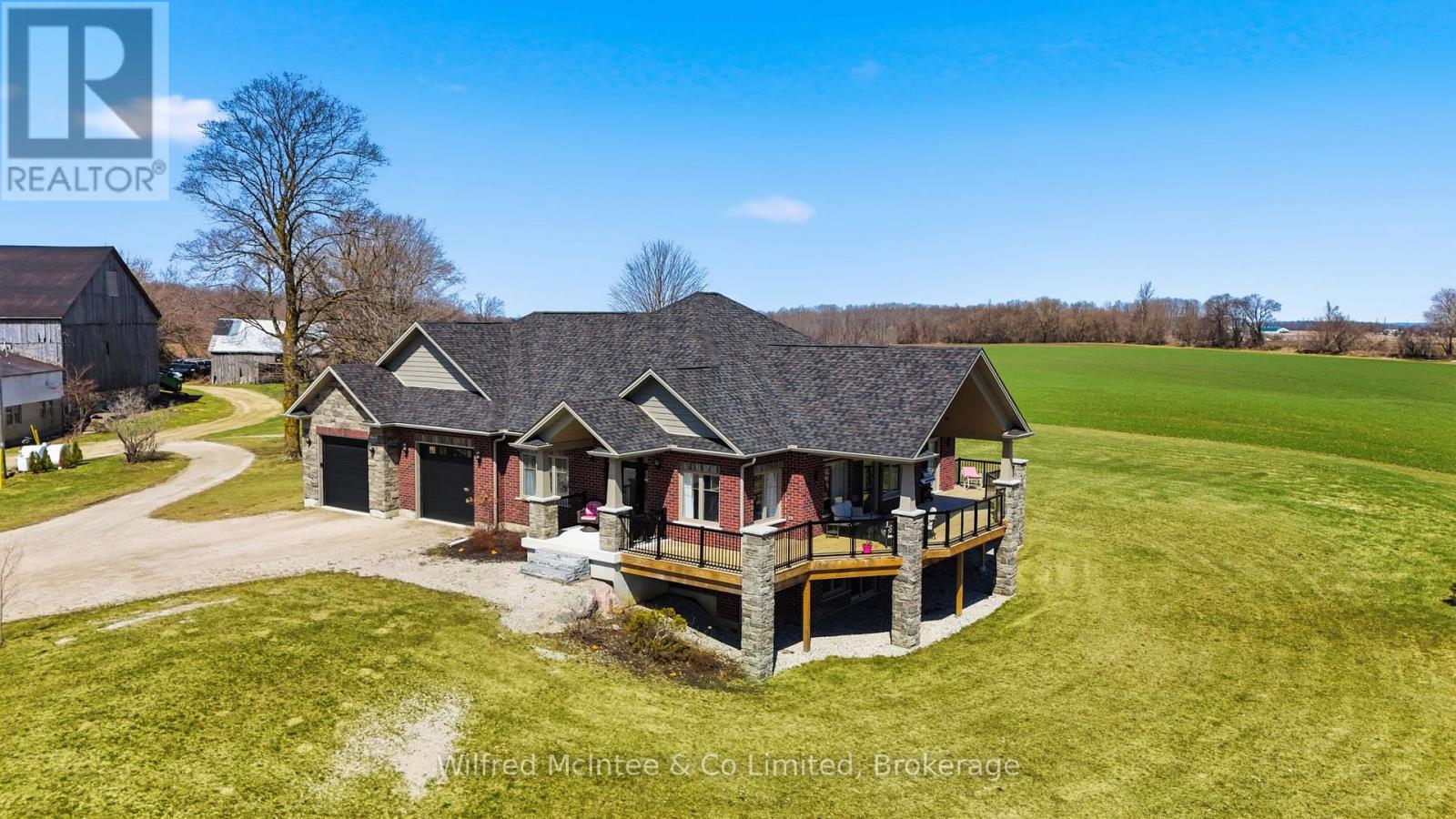 1054 4 Concession E, Brockton, Ontario  N0G 1V0 - Photo 3 - X12987548