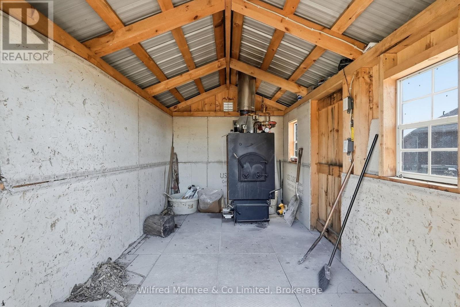 1054 4 Concession E, Brockton, Ontario  N0G 1V0 - Photo 46 - X12987548