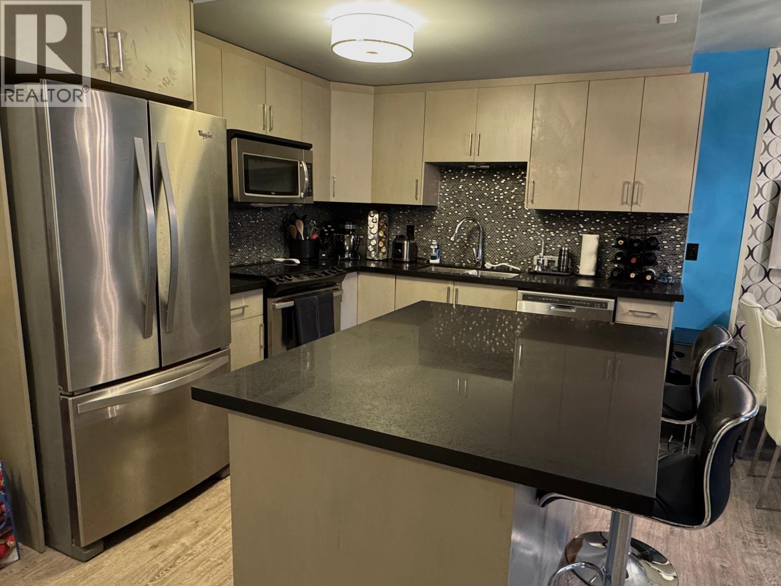 117 2416 W 3rd Avenue, Vancouver, British Columbia  V6K 1L8 - Photo 5 - R3108381