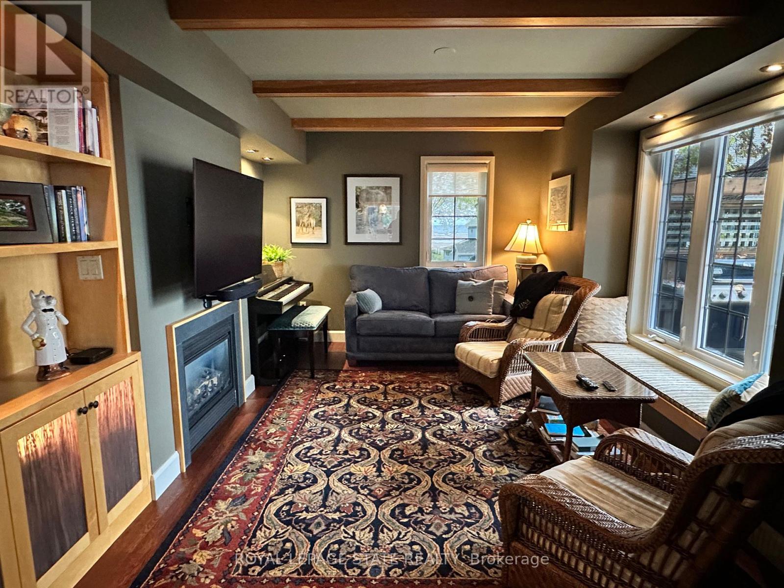 739 Sandy Bay Road, Haldimand, Ontario  N1A 2W6 - Photo 22 - X12498108