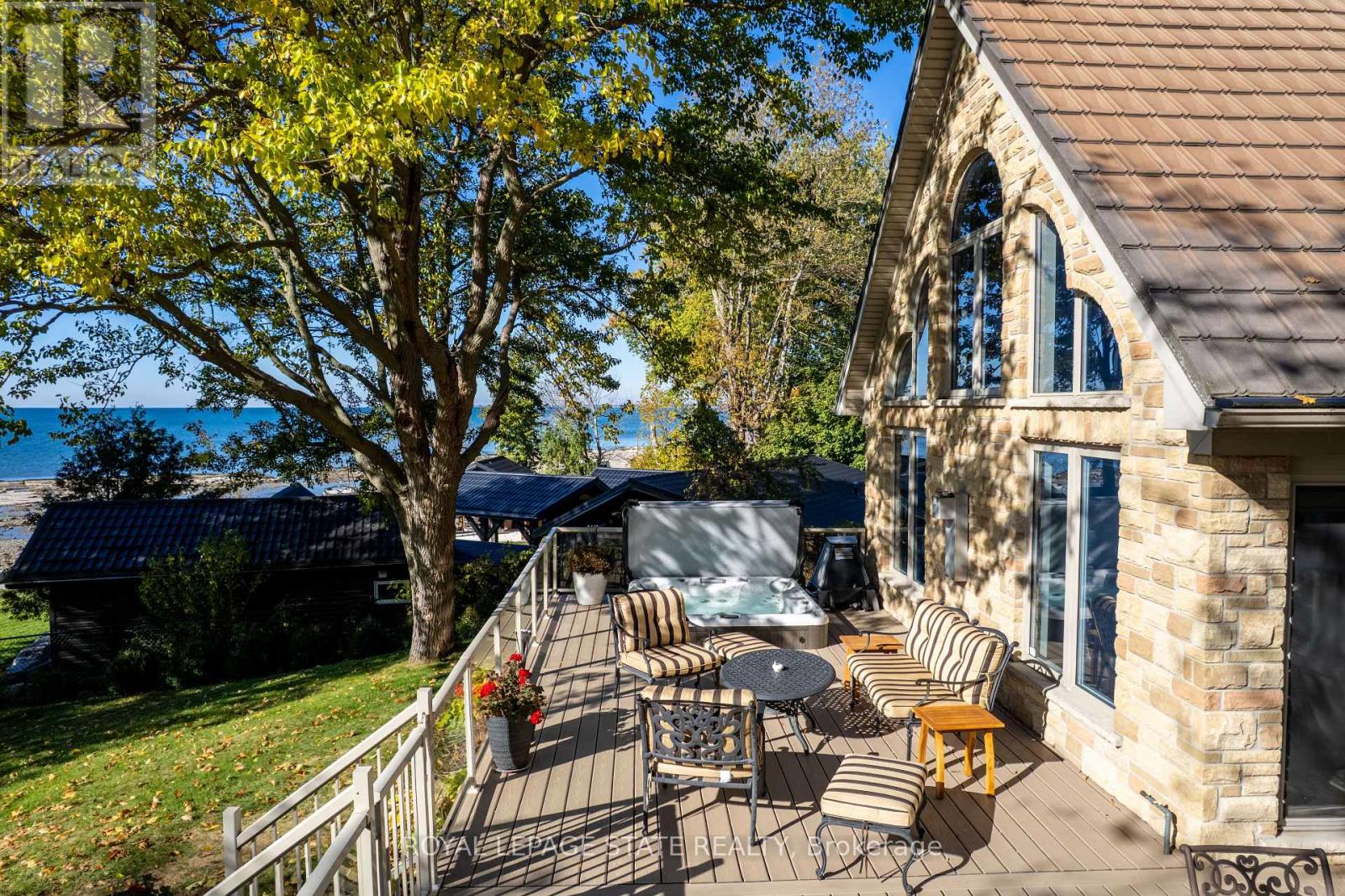 739 Sandy Bay Road, Haldimand, Ontario  N1A 2W6 - Photo 46 - X12498108