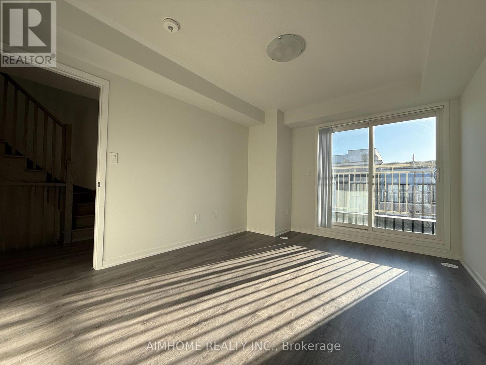 Th218 - 131 Honeycrisp Crescent, Vaughan, Ontario  L4K 0N7 - Photo 13 - N12987576