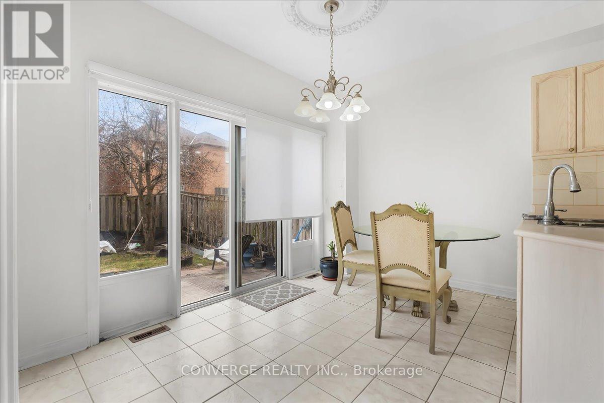 101 Park Place Drive, Markham, Ontario  L6E 1Z5 - Photo 10 - N12987596