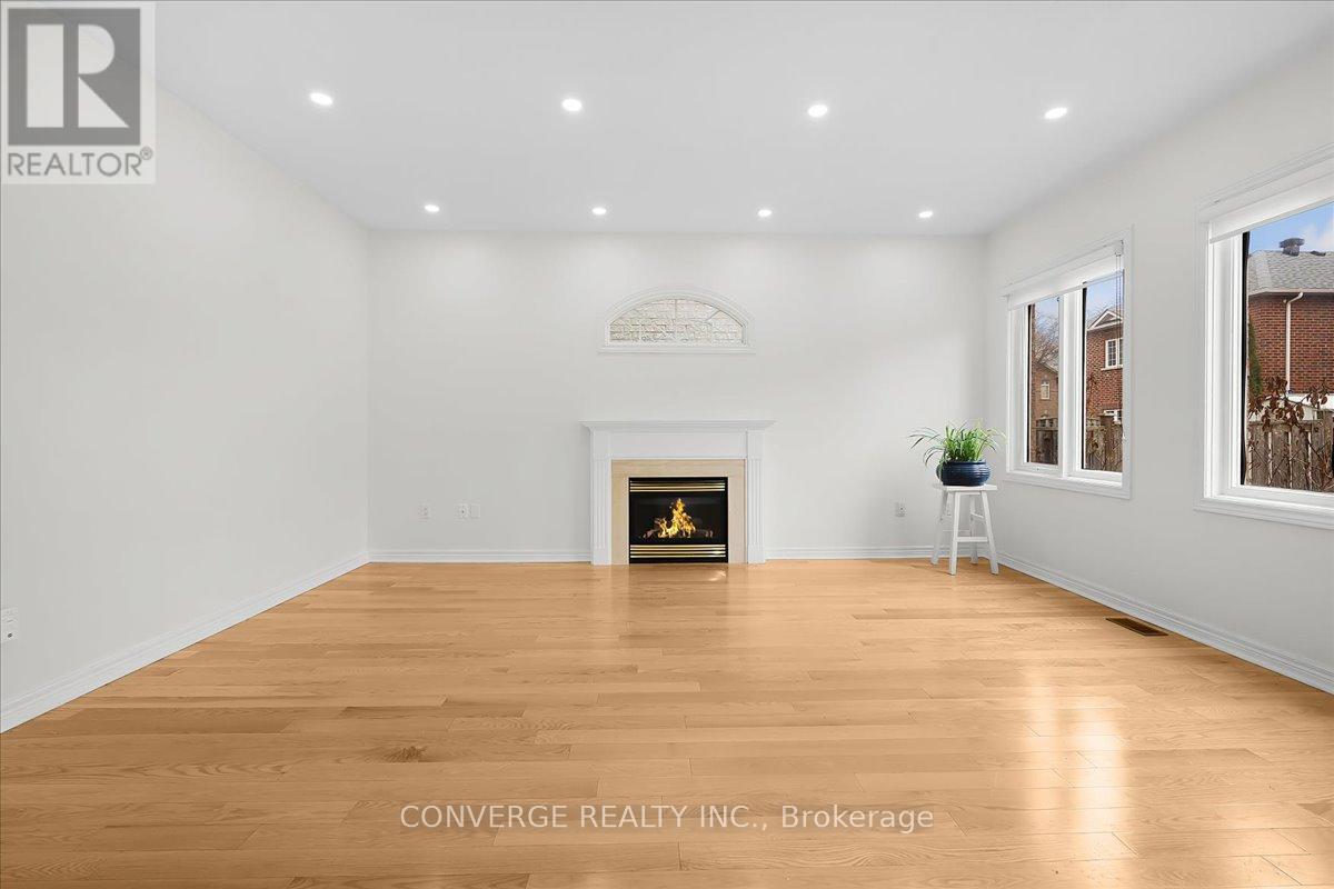 101 Park Place Drive, Markham, Ontario  L6E 1Z5 - Photo 11 - N12987596