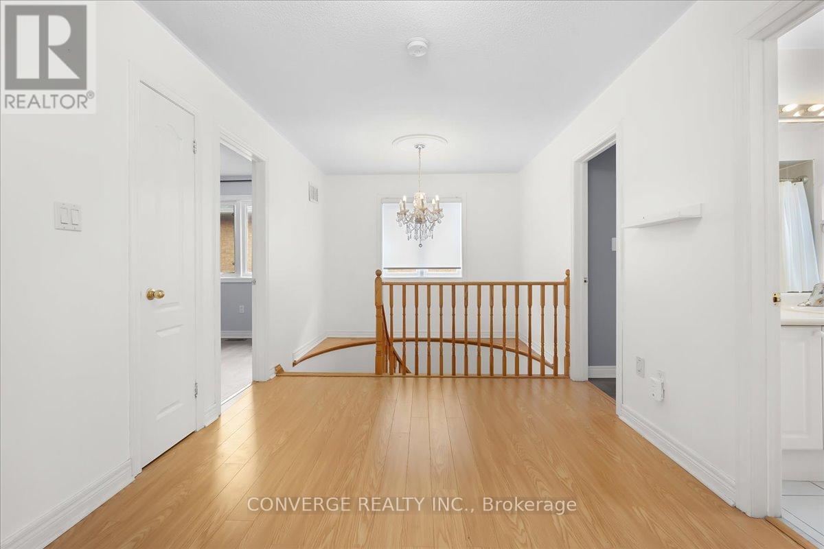 101 Park Place Drive, Markham, Ontario  L6E 1Z5 - Photo 16 - N12987596