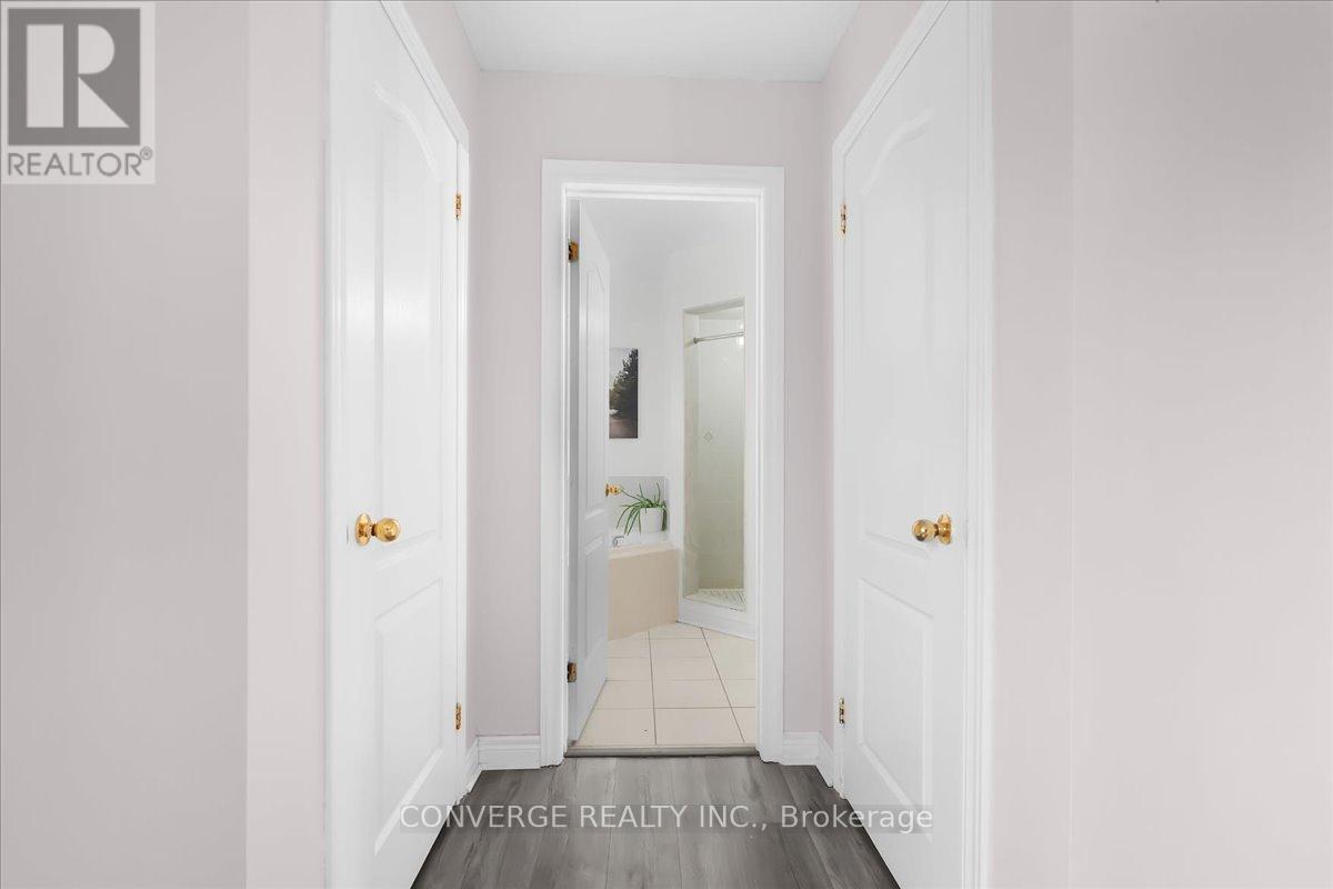 101 Park Place Drive, Markham, Ontario  L6E 1Z5 - Photo 19 - N12987596