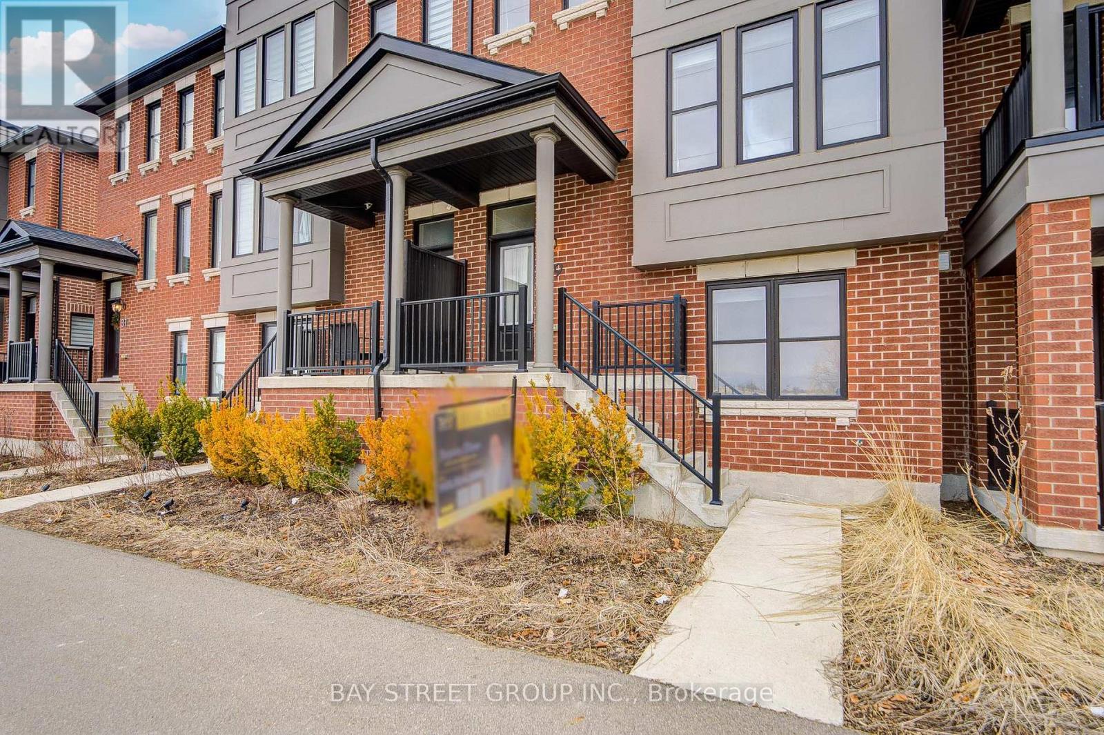 29 - 980 Logan Drive, Milton, Ontario  L9E 1T1 - Photo 2 - W12987560