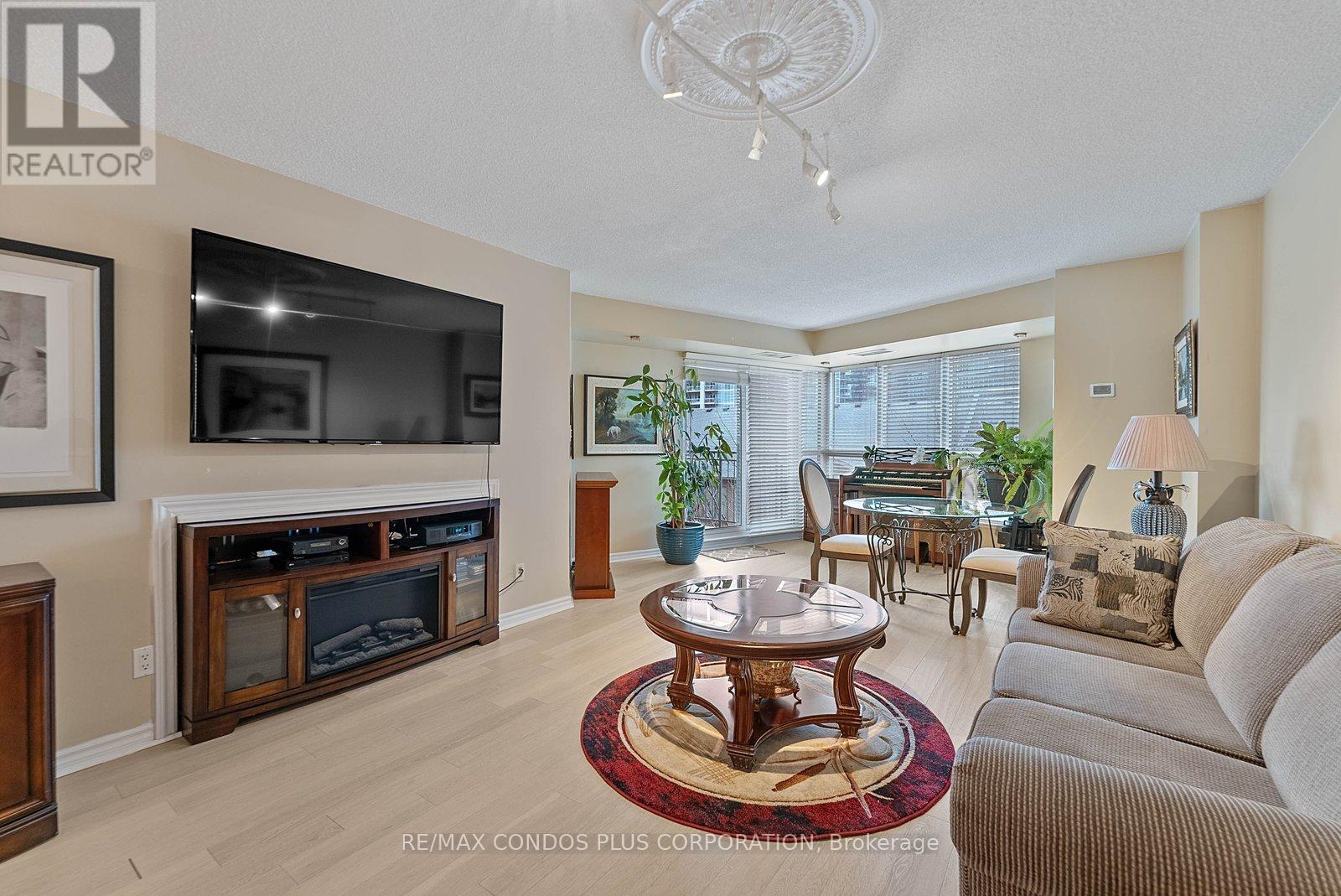 506 - 2111 Lake Shore Boulevard W, Toronto, Ontario  M8V 4B2 - Photo 12 - W12987572