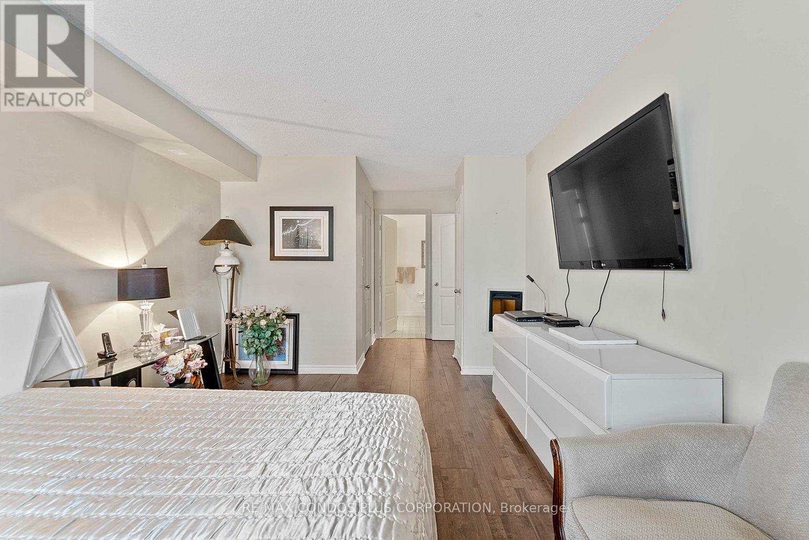 506 - 2111 Lake Shore Boulevard W, Toronto, Ontario  M8V 4B2 - Photo 20 - W12987572