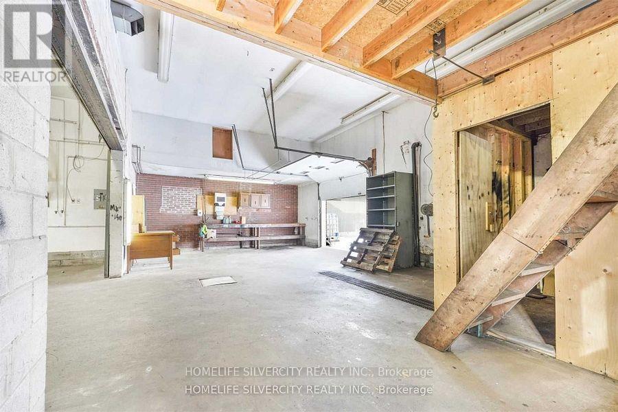 7848 Castlederg Side Road, Caledon, Ontario  L7E 0R8 - Photo 17 - W12987574