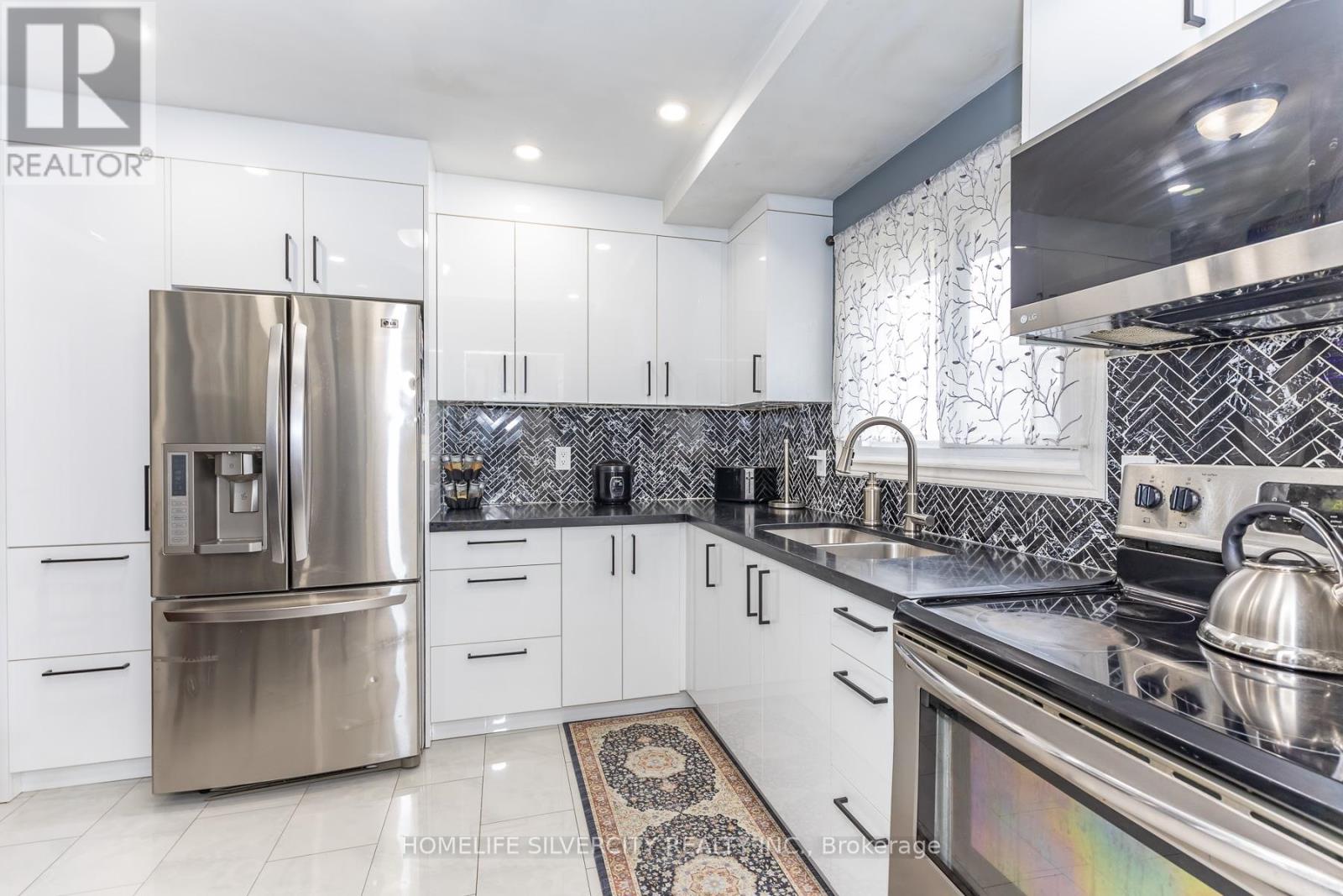 24 - 3860 Morning Star Drive, Mississauga, Ontario  L4T 1Y9 - Photo 8 - W12987594