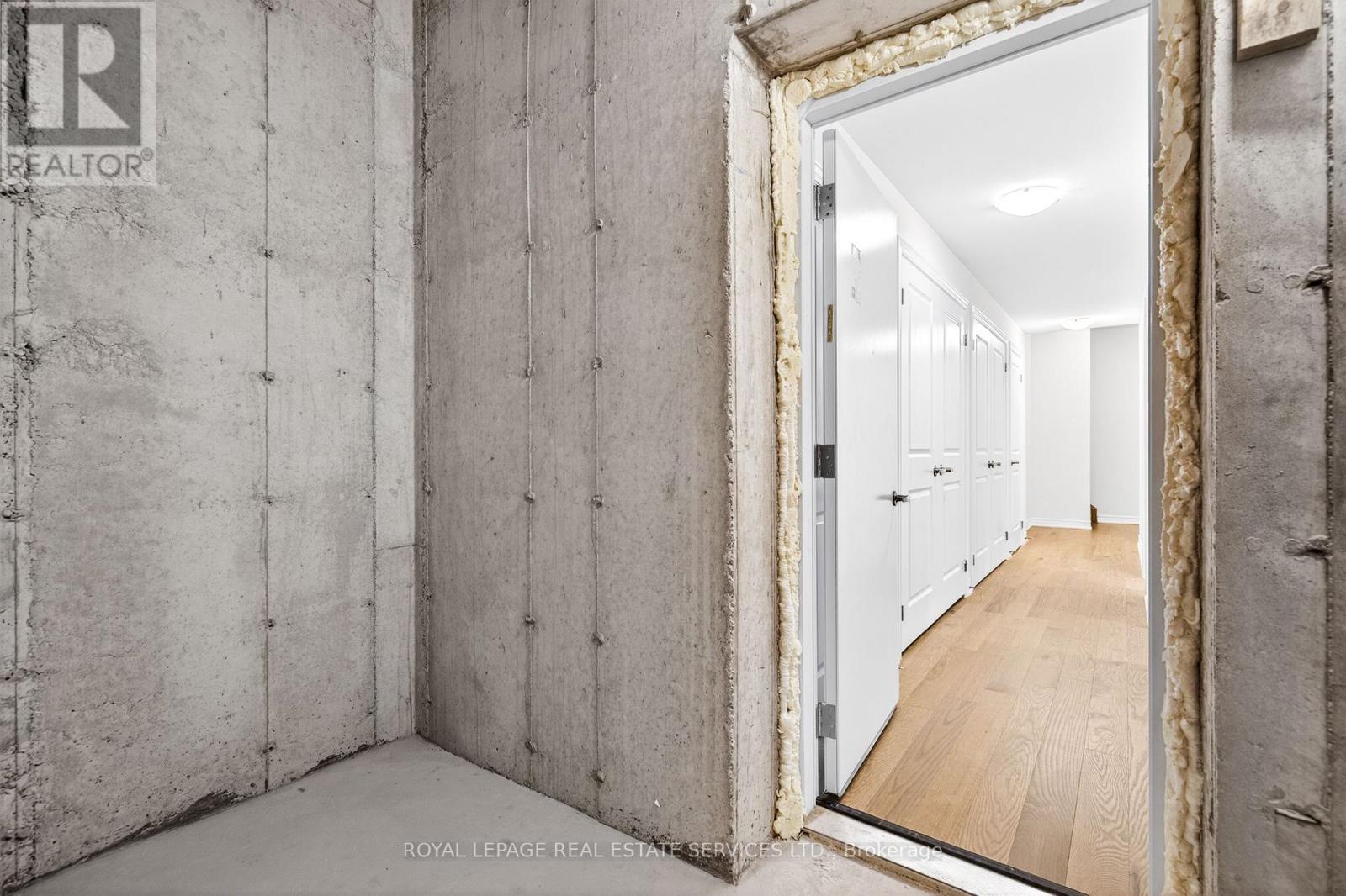 Unit 2 - 3201 Sixth Line, Oakville, Ontario  L6H 0V8 - Photo 34 - W12987598