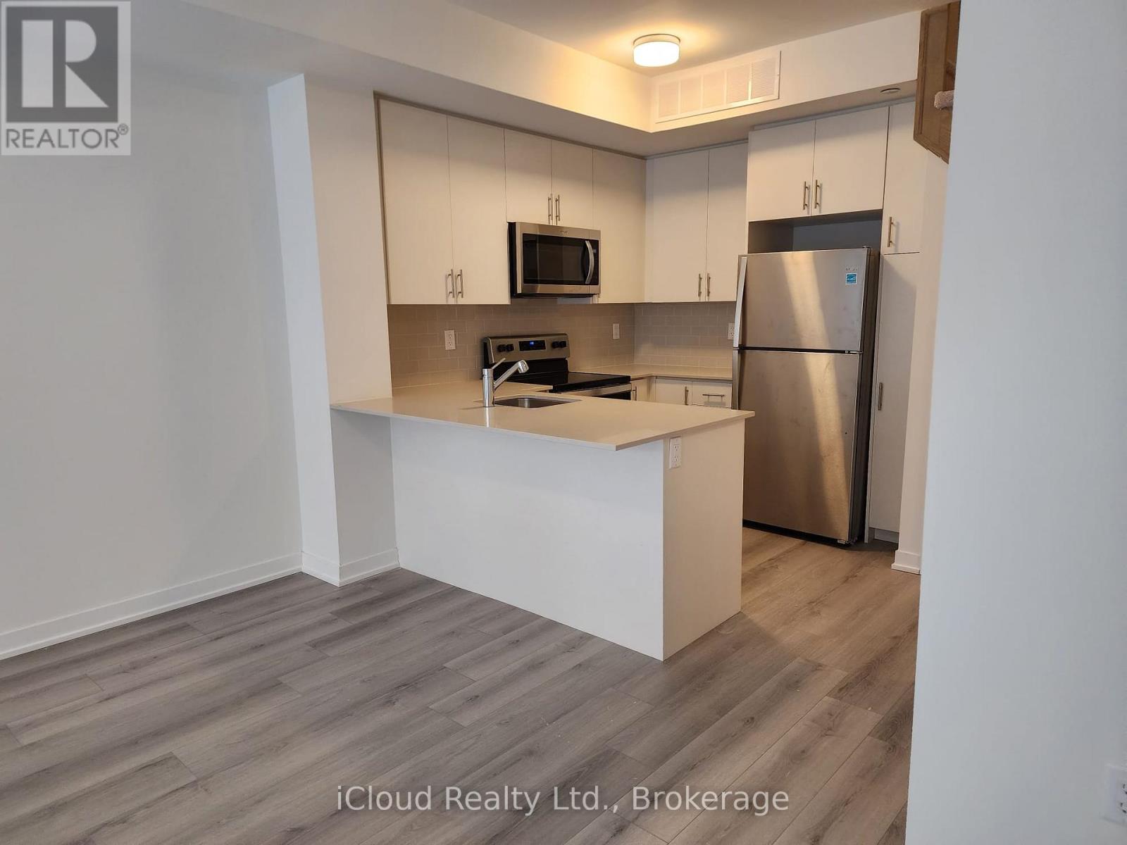 14 - 3415 Ridgeway Drive, Mississauga, Ontario  L5L 0B9 - Photo 9 - W12987604