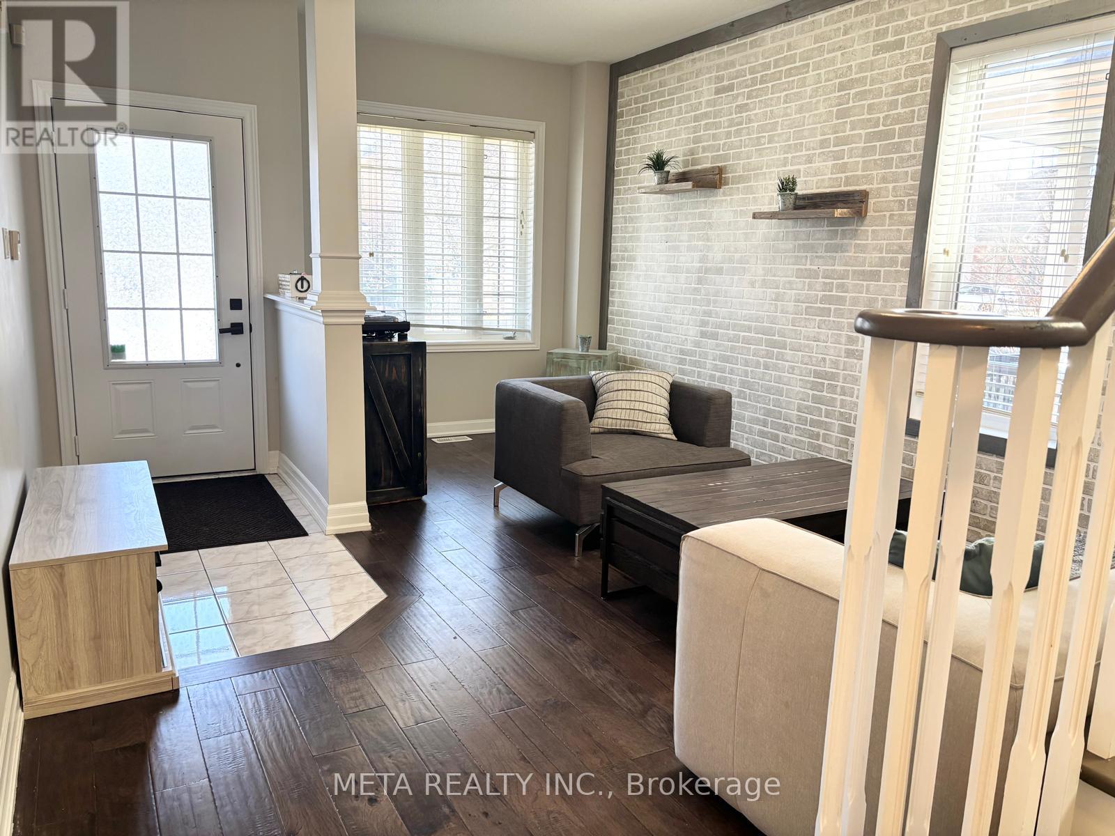 102 Begonia Crescent, Brampton, Ontario  L7A 0M7 - Photo 12 - W12987606