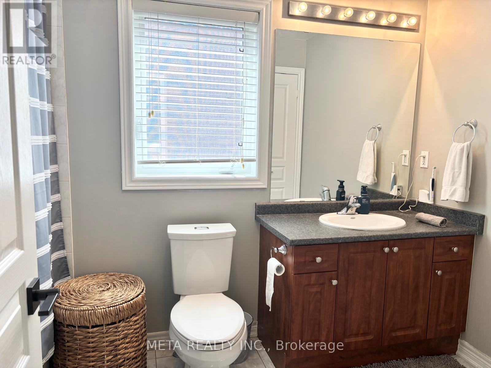 102 Begonia Crescent, Brampton, Ontario  L7A 0M7 - Photo 19 - W12987606