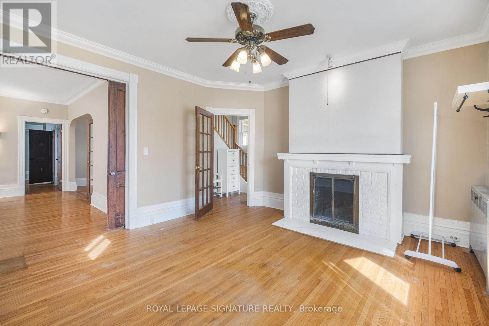 141 York Street, St. Catharines, Ontario  L2R 6E8 - Photo 12 - X12987546