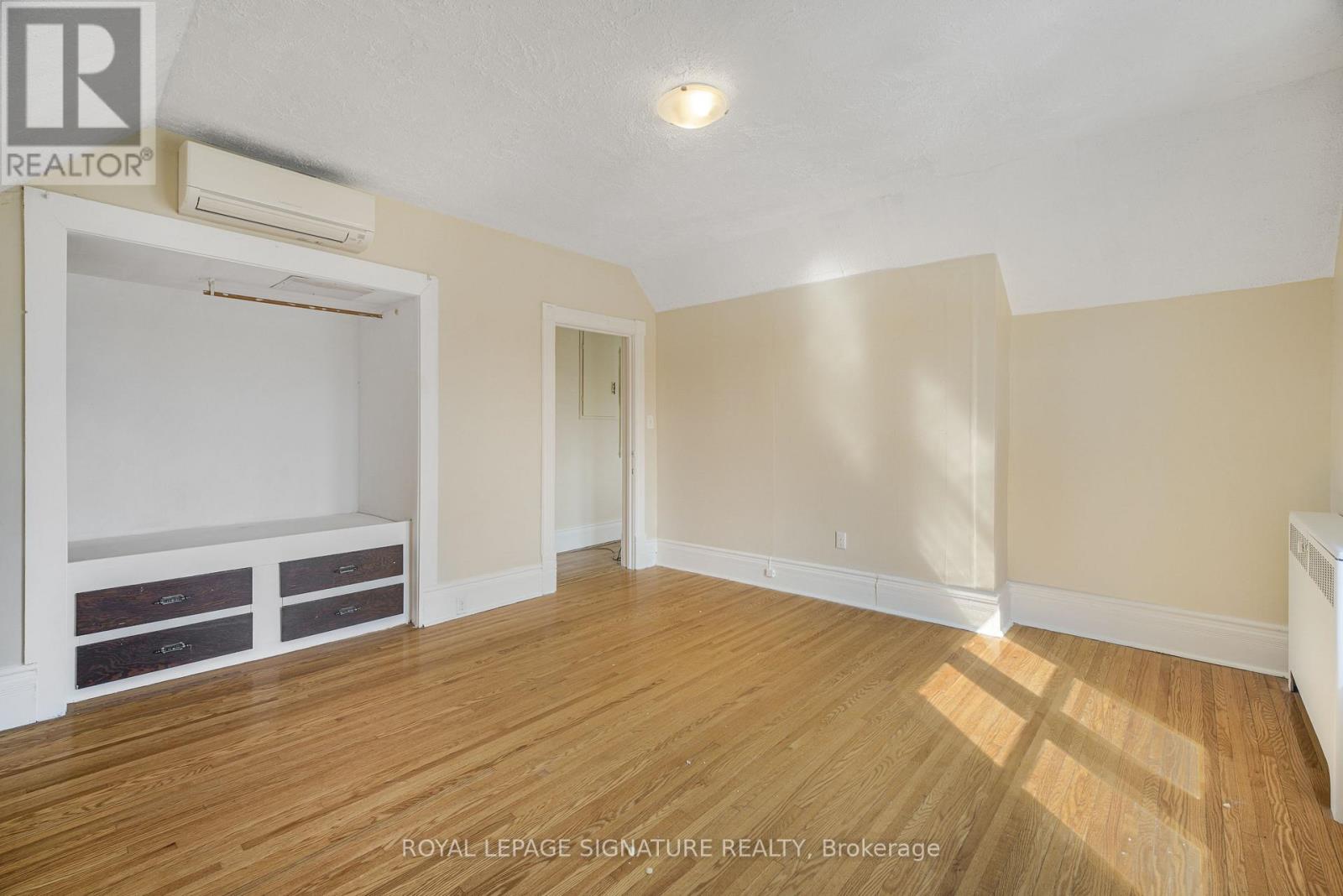 141 York Street, St. Catharines, Ontario  L2R 6E8 - Photo 28 - X12987546