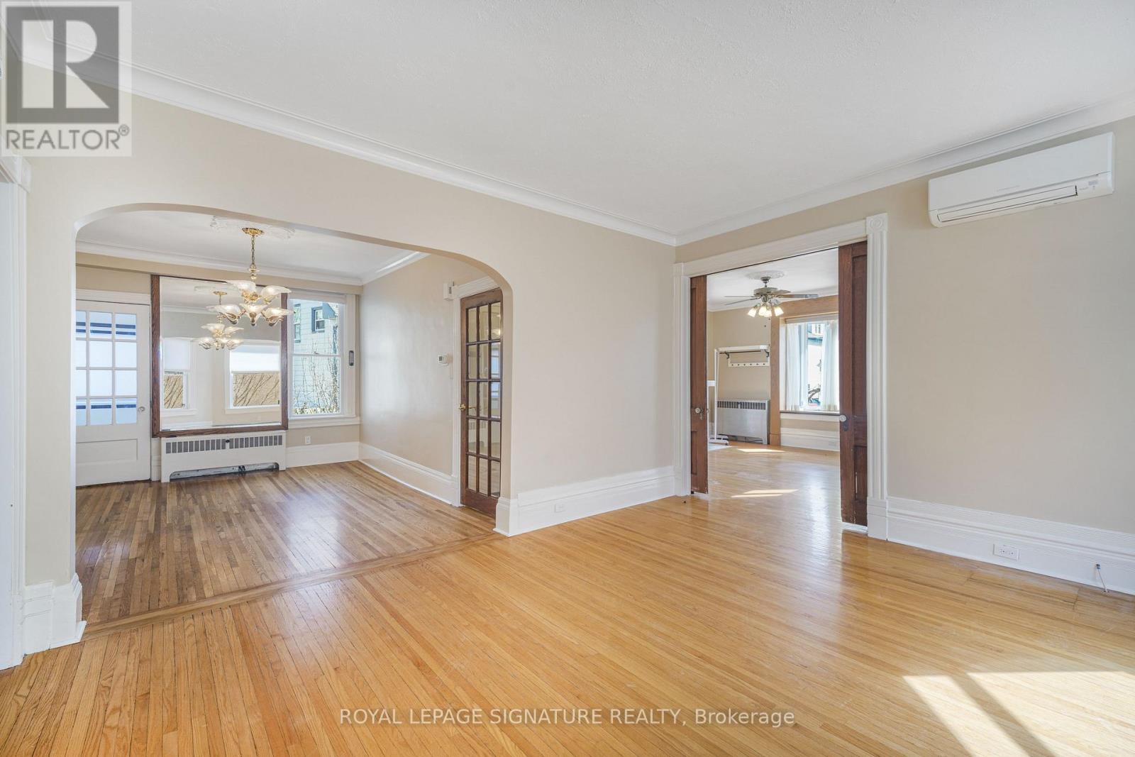 141 York Street, St. Catharines, Ontario  L2R 6E8 - Photo 33 - X12987546