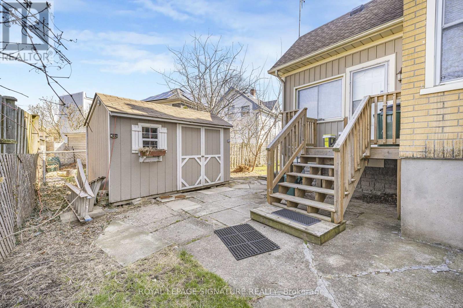 141 York Street, St. Catharines, Ontario  L2R 6E8 - Photo 35 - X12987546