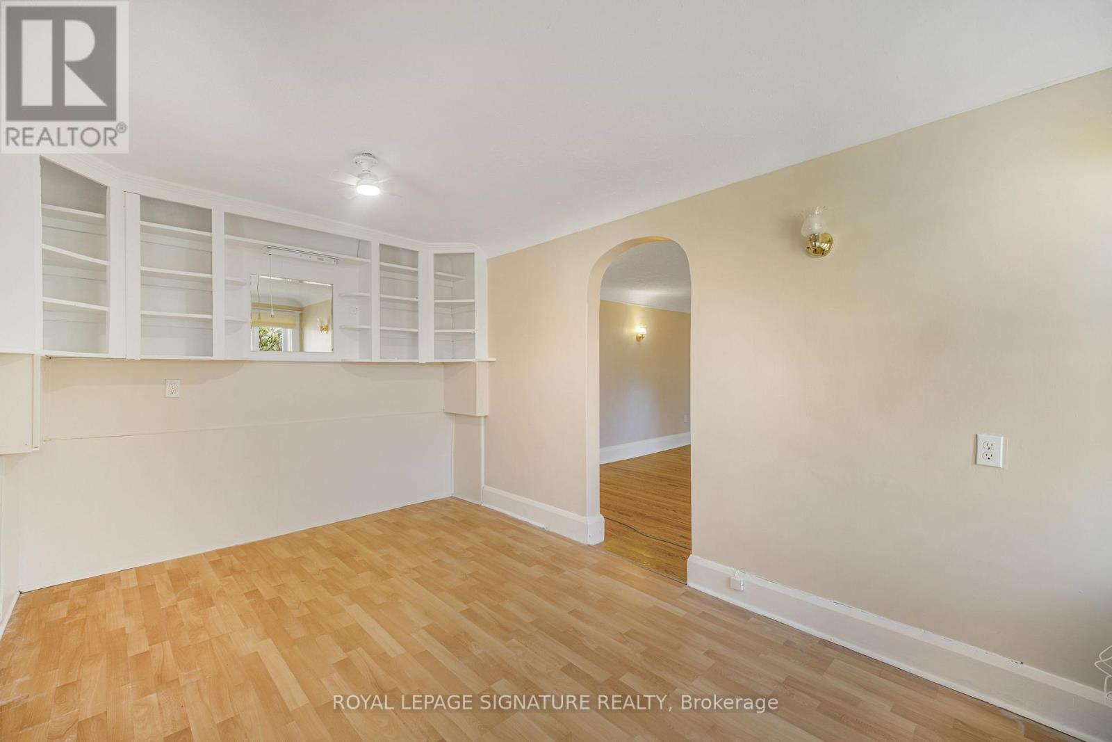 141 York Street, St. Catharines, Ontario  L2R 6E8 - Photo 9 - X12987546