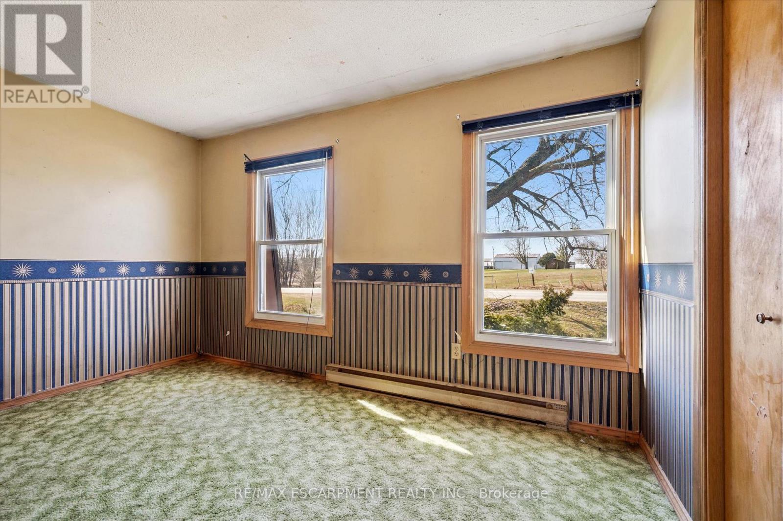 215 King Street, Minto, Ontario  N0G 2P0 - Photo 25 - X12987554