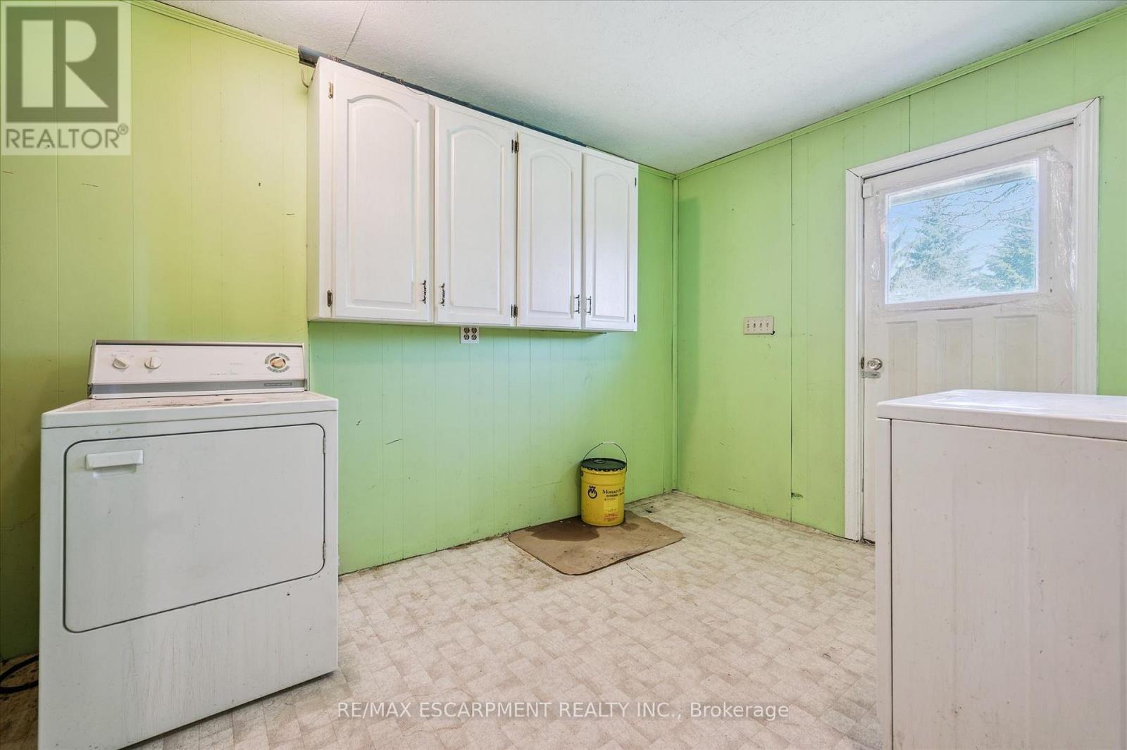 215 King Street, Minto, Ontario  N0G 2P0 - Photo 30 - X12987554