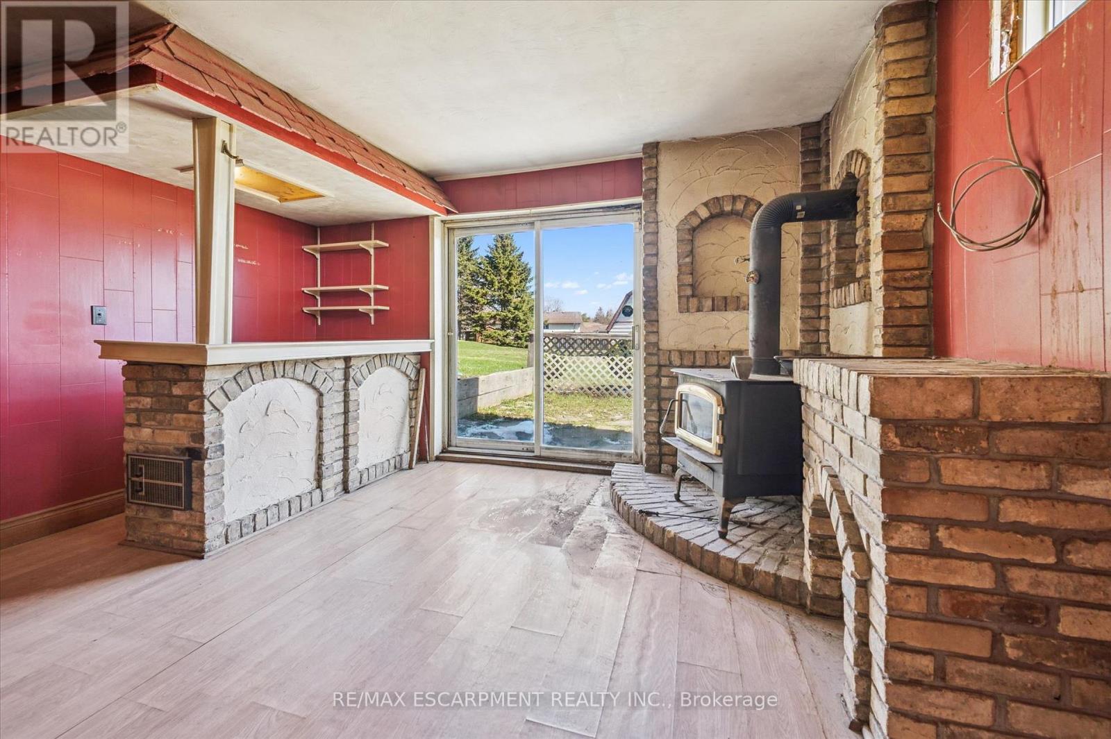 215 King Street, Minto, Ontario  N0G 2P0 - Photo 32 - X12987554