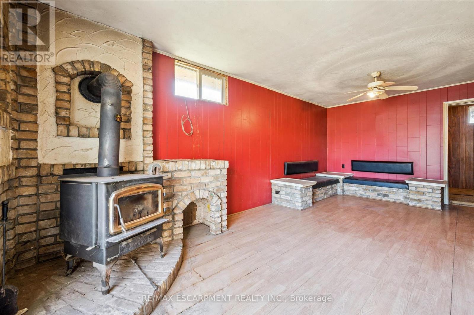 215 King Street, Minto, Ontario  N0G 2P0 - Photo 33 - X12987554