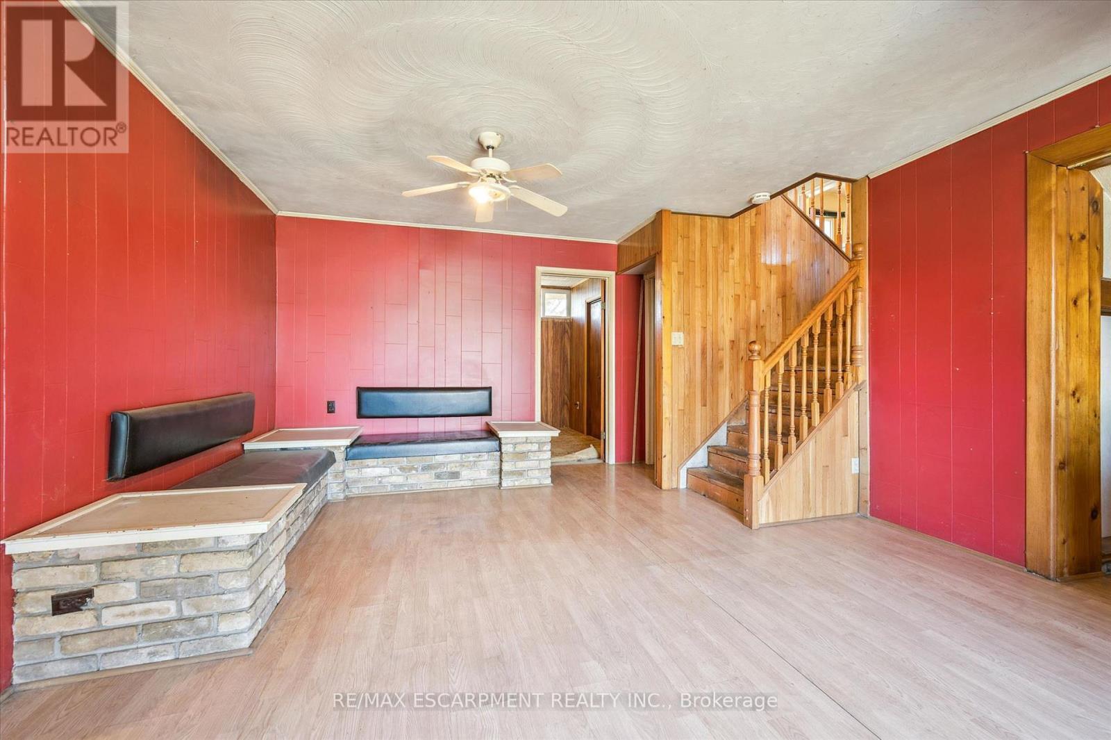 215 King Street, Minto, Ontario  N0G 2P0 - Photo 34 - X12987554