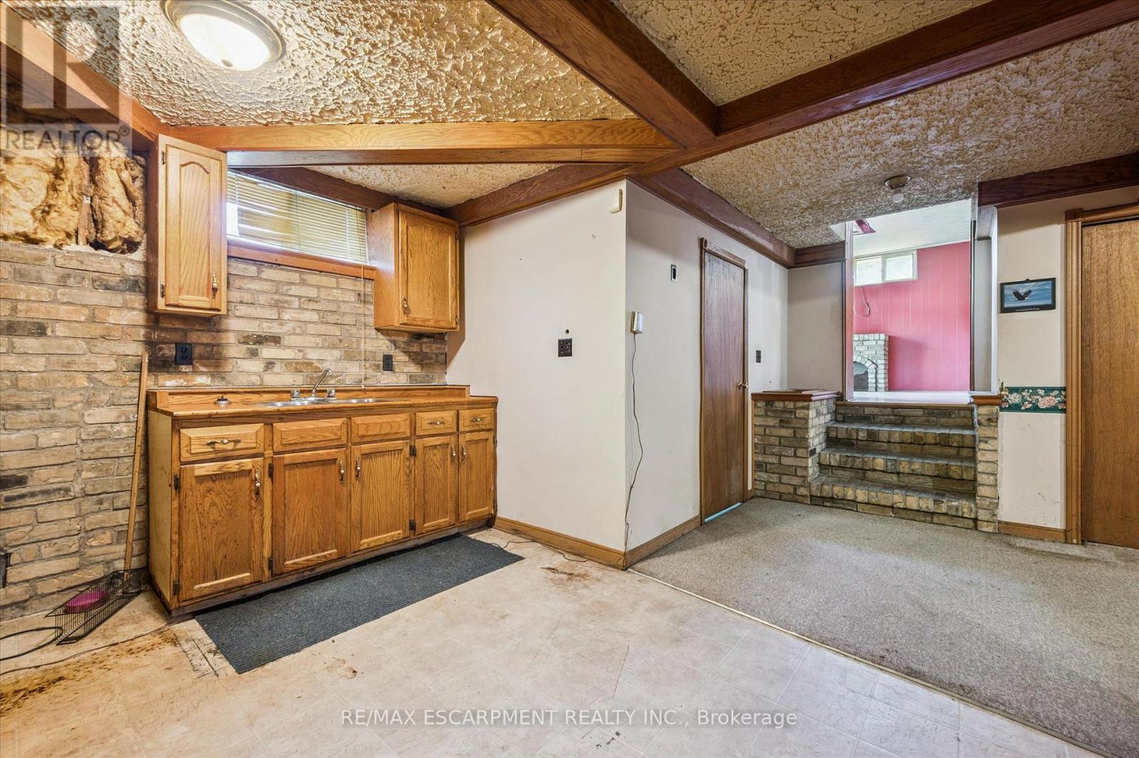 215 King Street, Minto, Ontario  N0G 2P0 - Photo 36 - X12987554