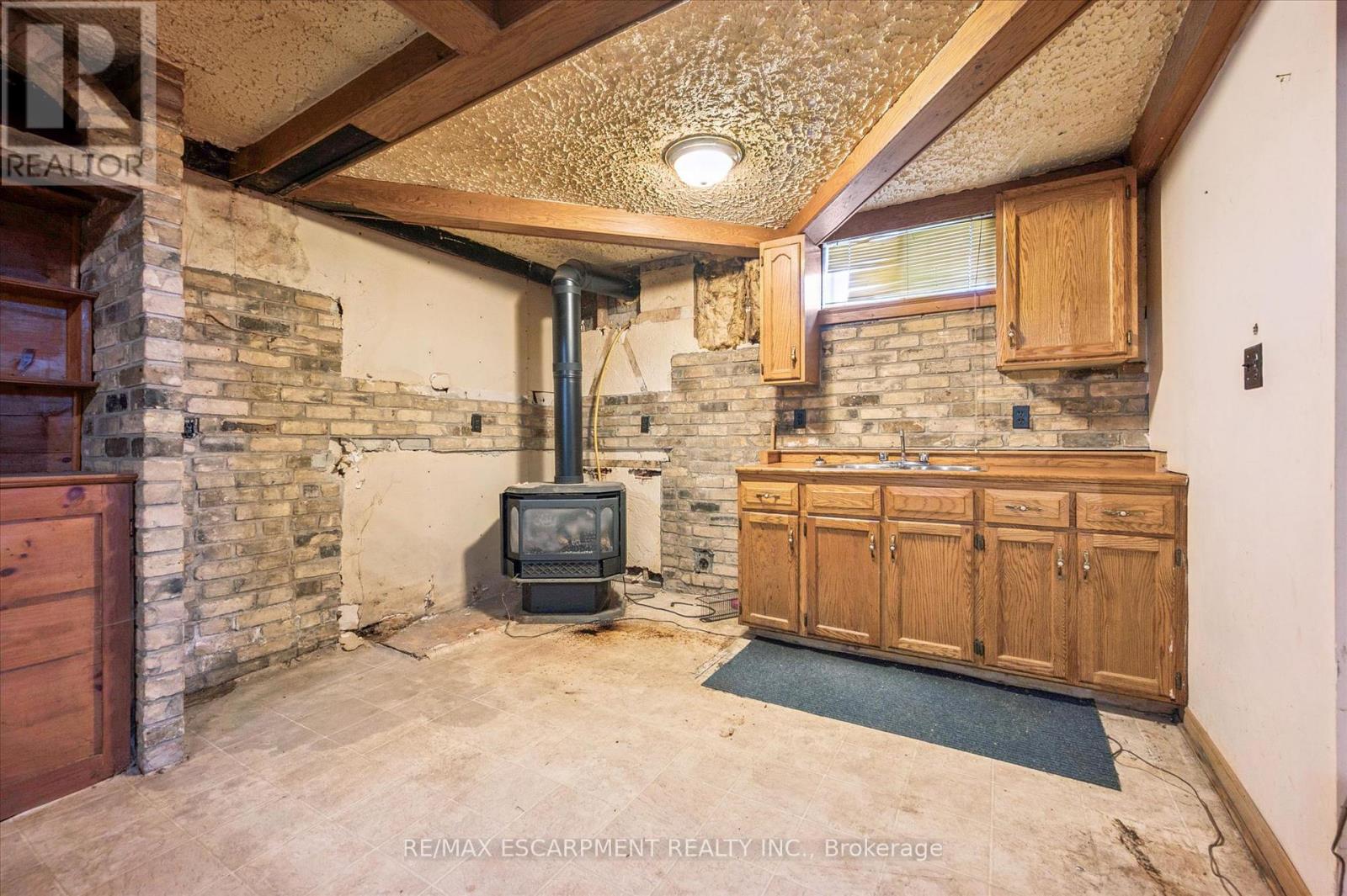 215 King Street, Minto, Ontario  N0G 2P0 - Photo 37 - X12987554