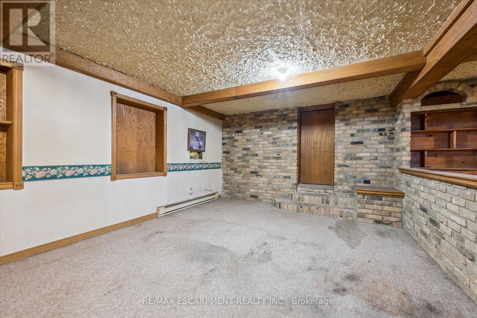 215 King Street, Minto, Ontario  N0G 2P0 - Photo 40 - X12987554