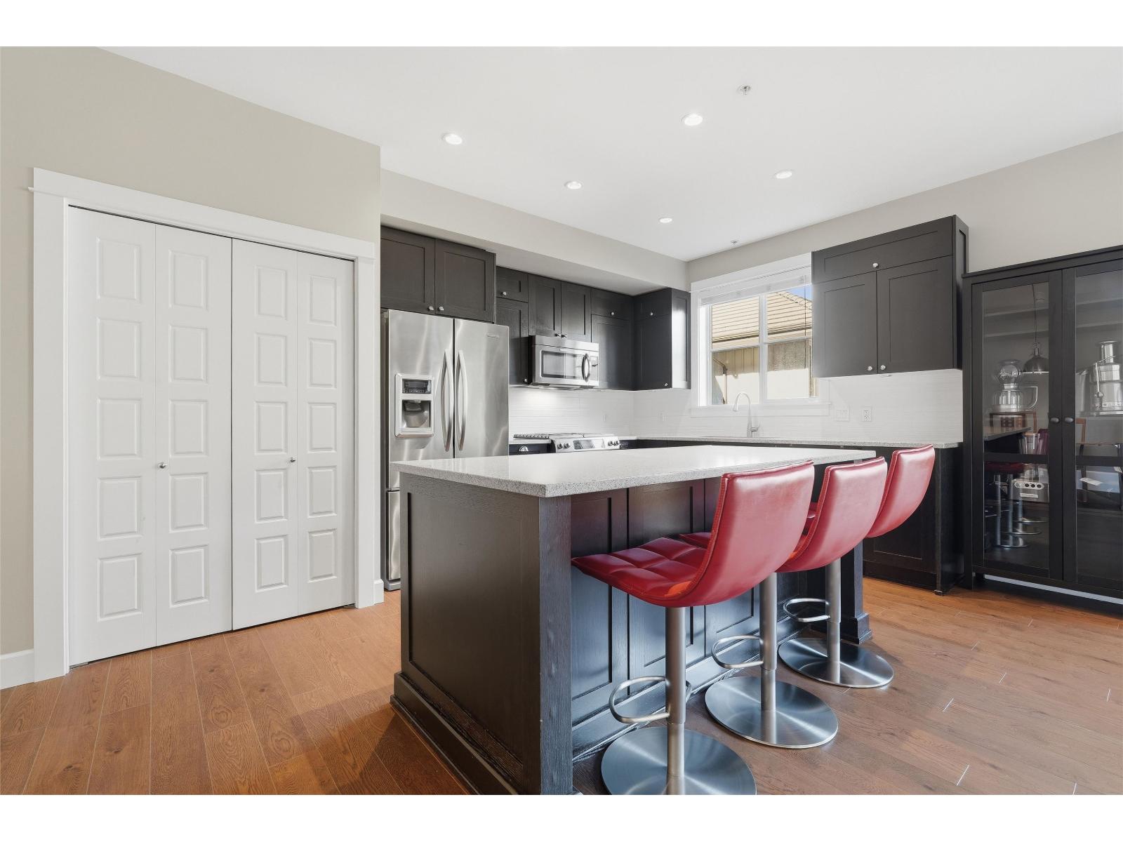 214 15195 36 Avenue, Surrey, British Columbia  V3Z 4R3 - Photo 9 - R3097375